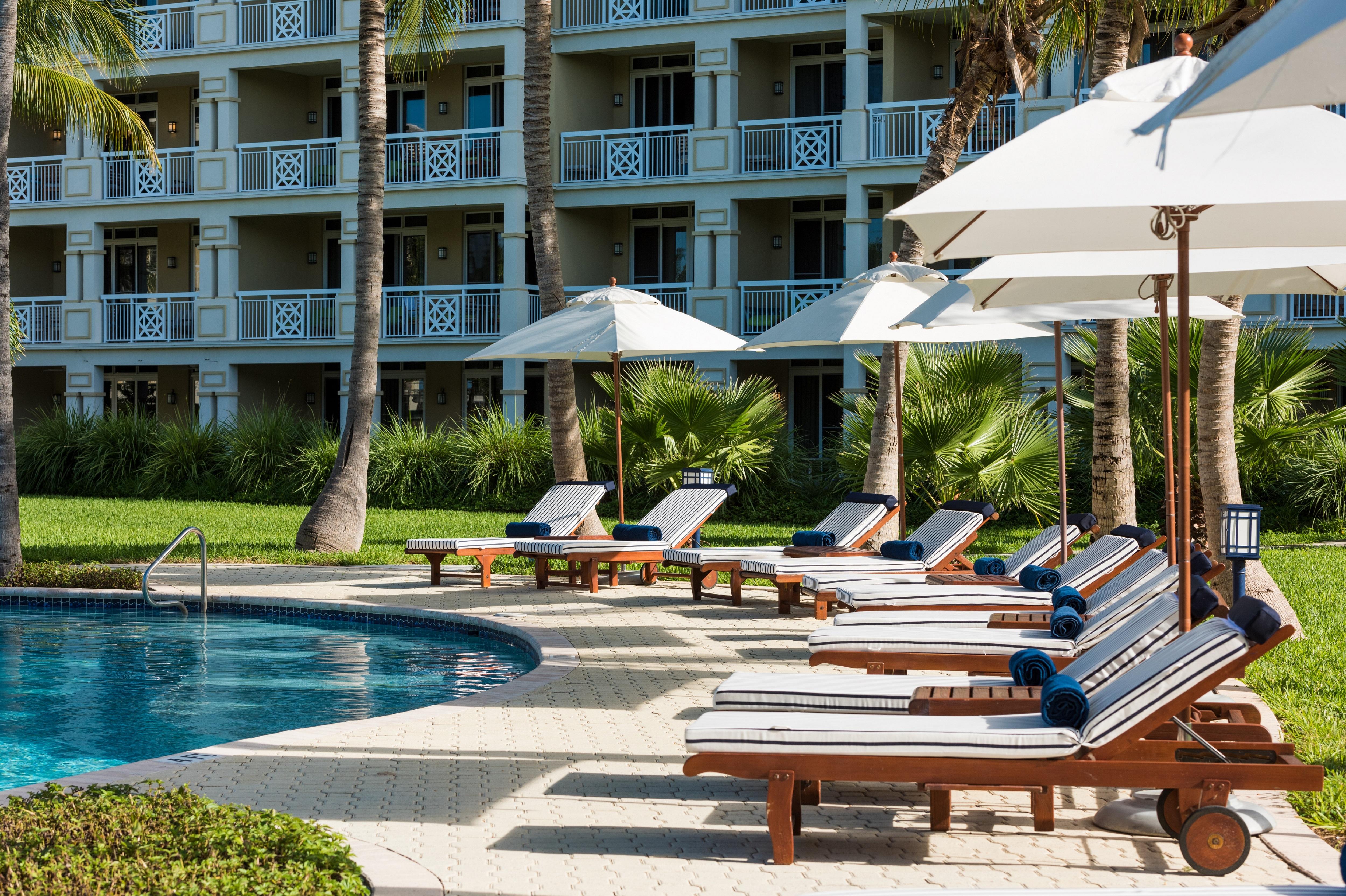 Alexandra Resort Грейс-Бэй Экстерьер фото