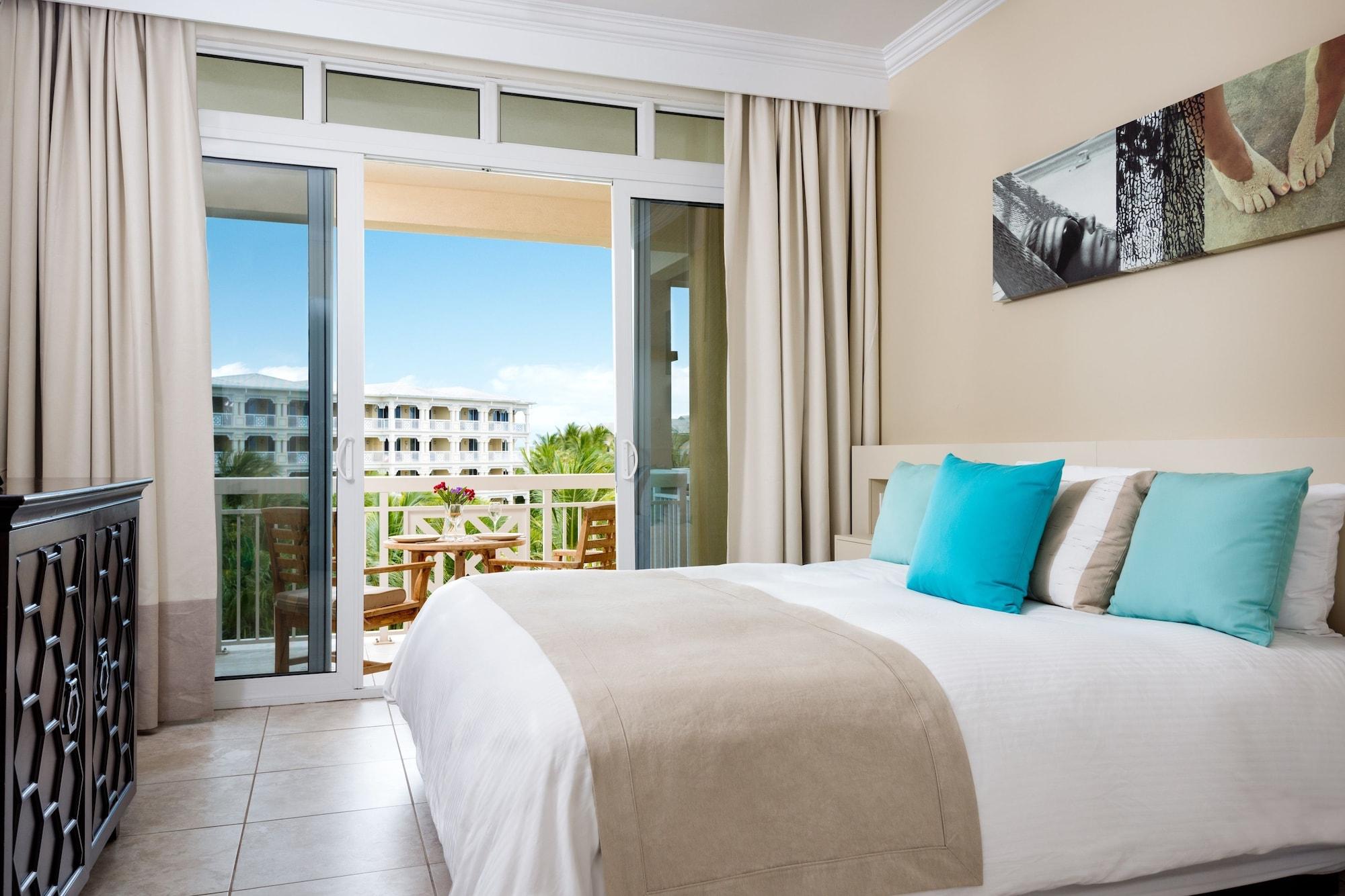 Alexandra Resort Грейс-Бэй Экстерьер фото